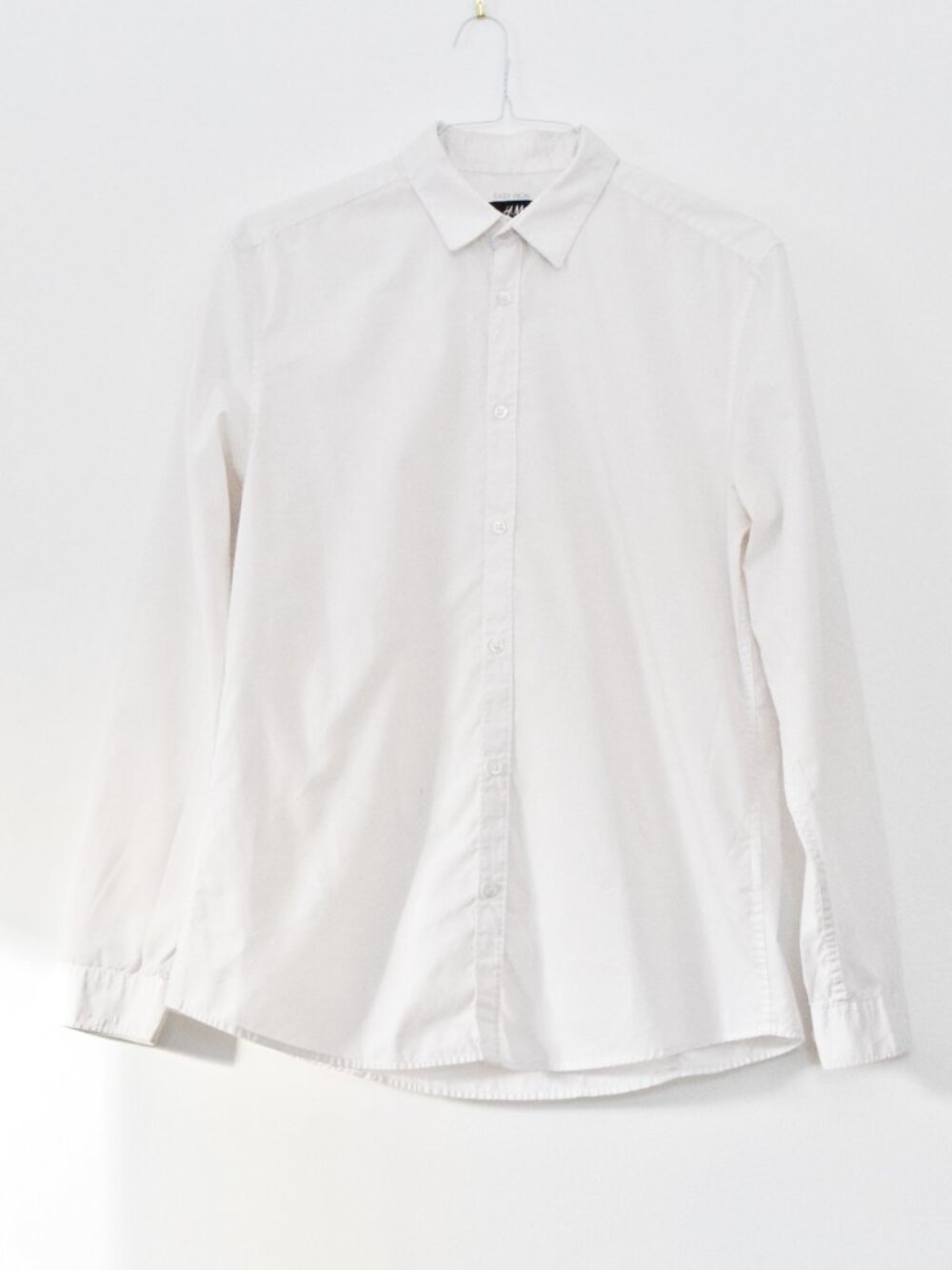 White Slim Fit Button Up Collared Dress Shirt | Size L